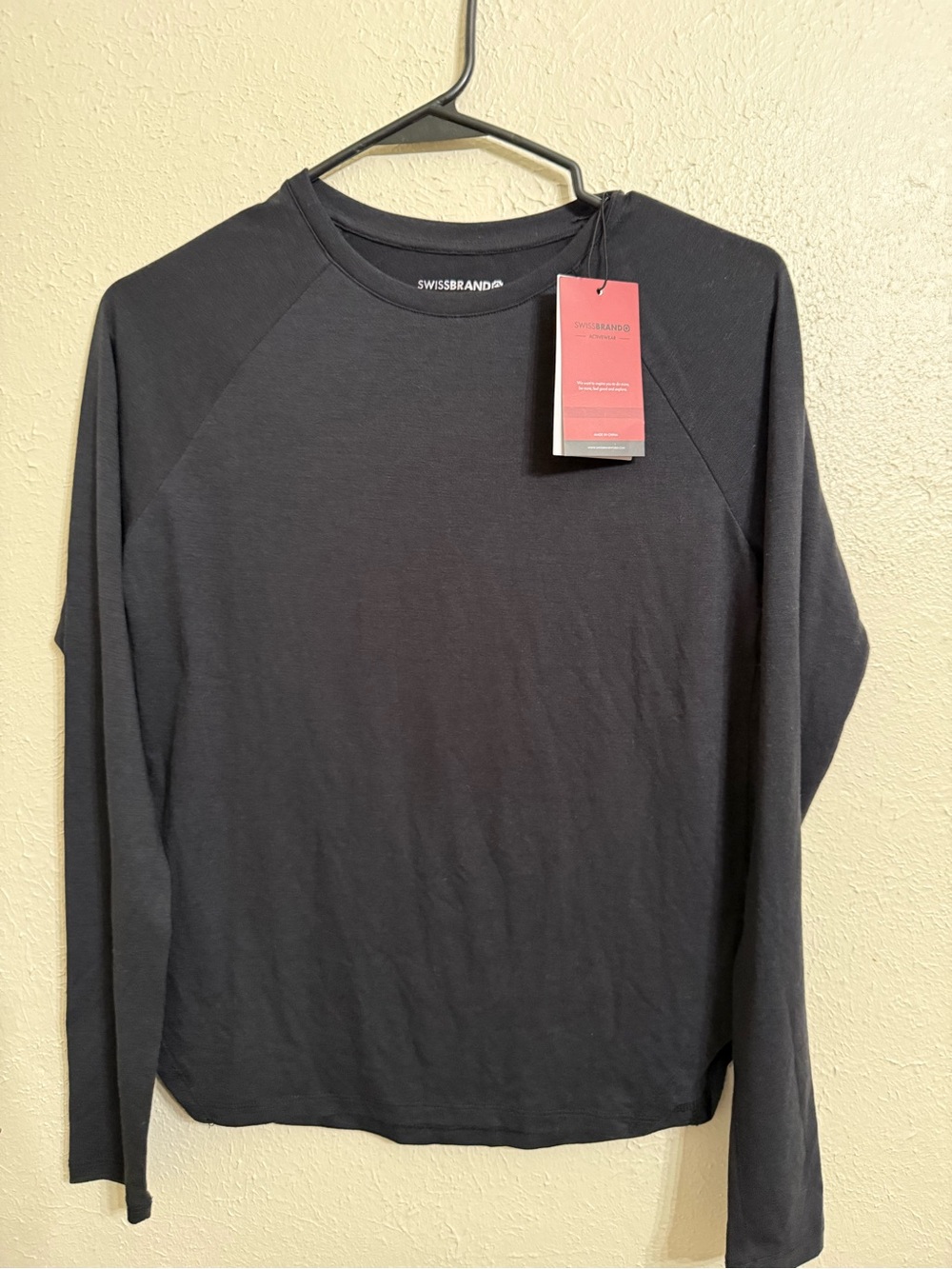 K-Swiss Black Long Sleeve Crewneck Tee